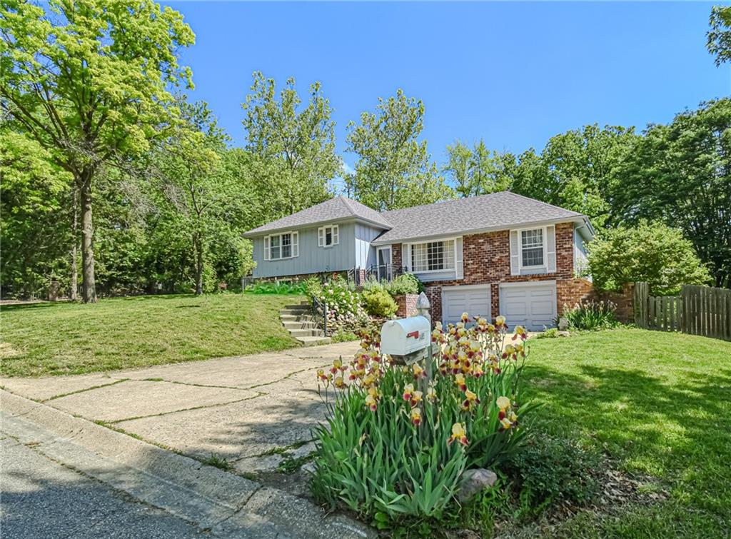 1485 Hemlock Drive Property Photo 1