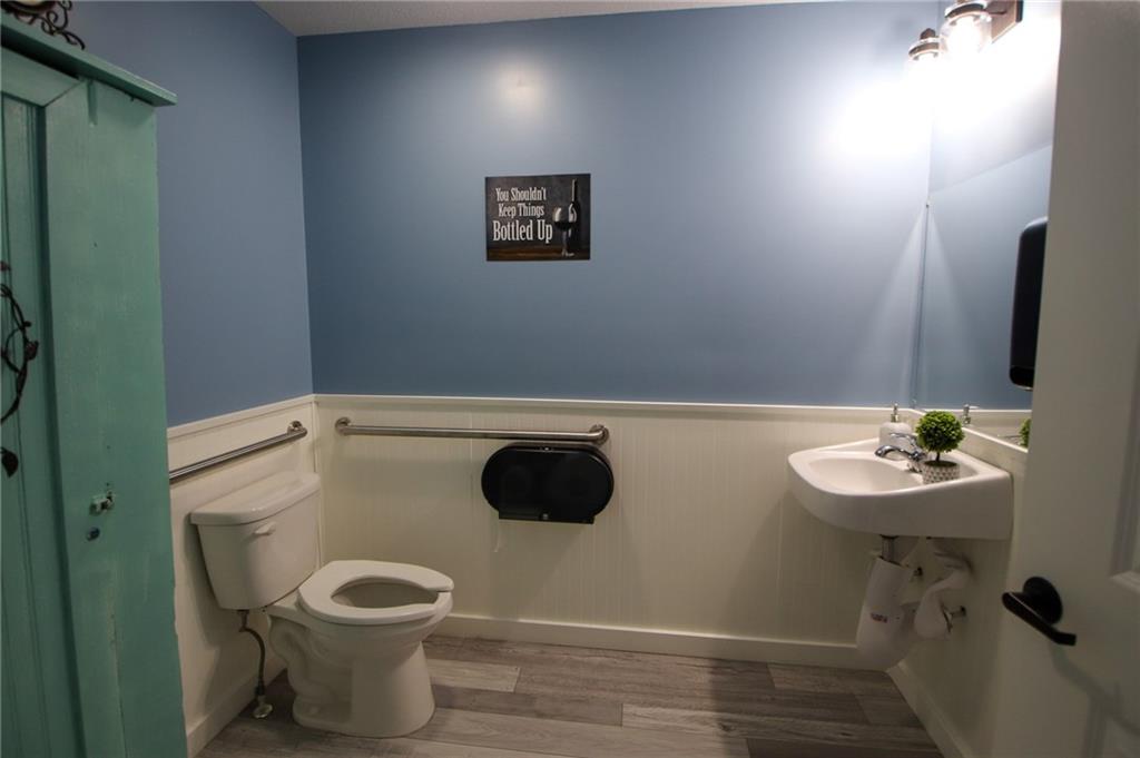 338 Elmore Street Property Photo 16