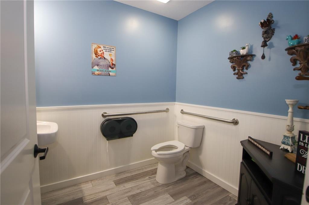 338 Elmore Street Property Photo 18