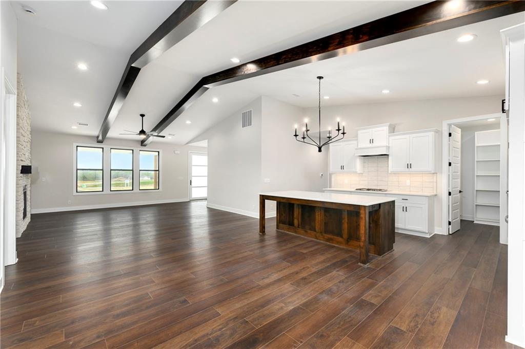 16586 Olive Street Property Photo 15