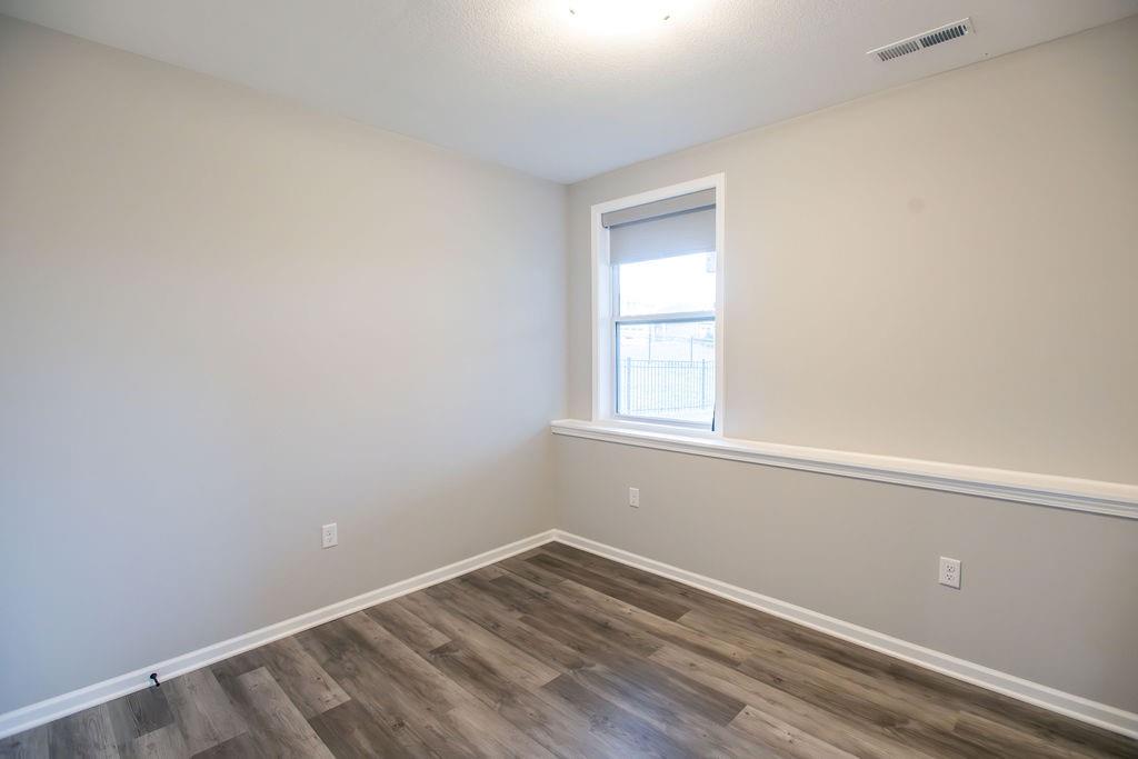 1249 Rich Boulevard Property Photo 33