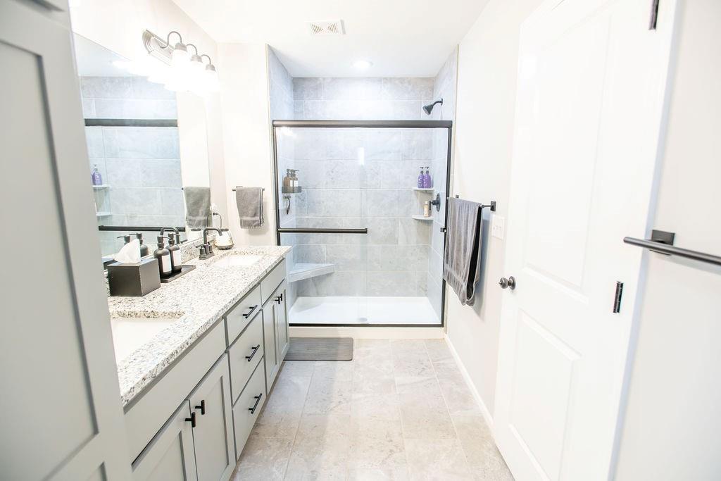 1249 Rich Boulevard Property Photo 50