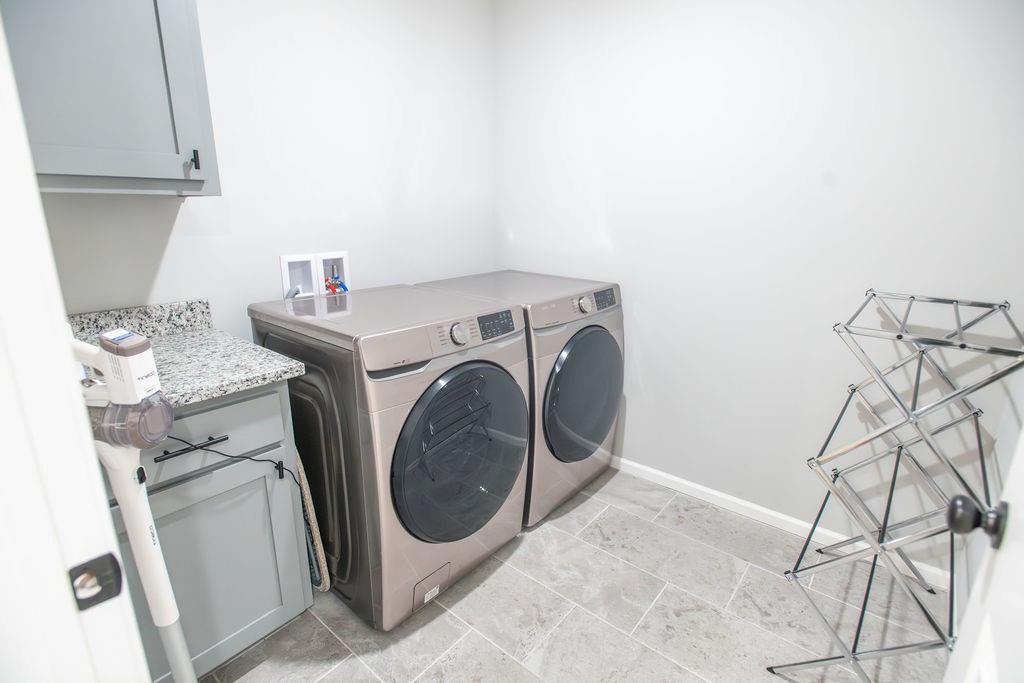 1249 Rich Boulevard Property Photo 55