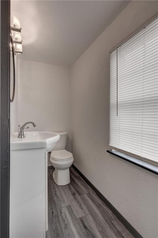 511 N East Avenue Property Photo 18