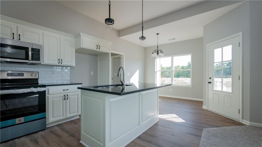 1306 Ne Sequoia Court Property Photo