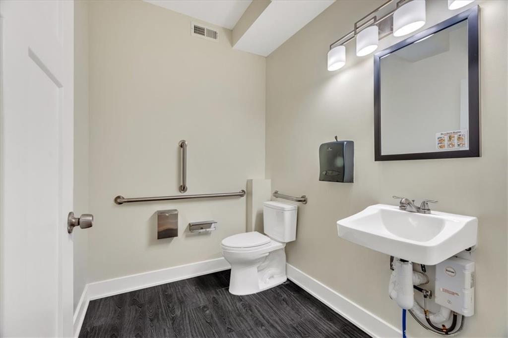 1847 S 14th Street Property Photo 22