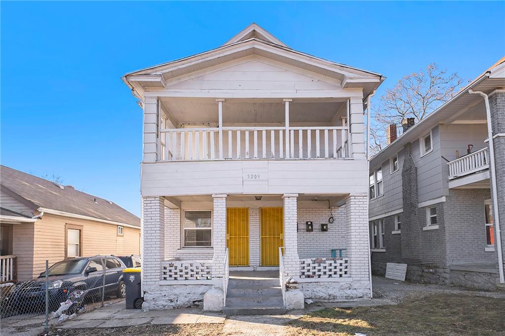 5209 Independence Avenue Property Photo