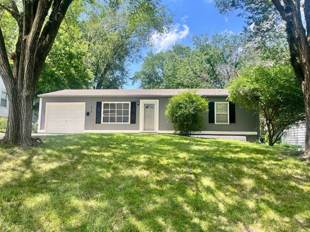 6418 E 150th Street Property Photo 1