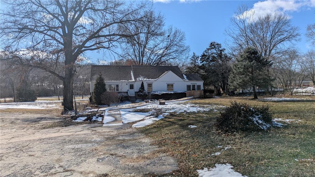 3834 Ne Antioch Road Property Photo