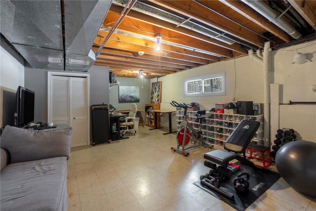15005 S Locust Street Property Photo 30