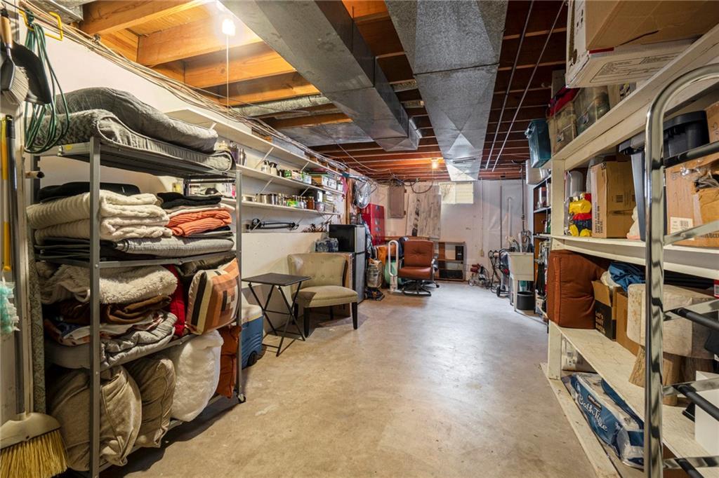15005 S Locust Street Property Photo 31