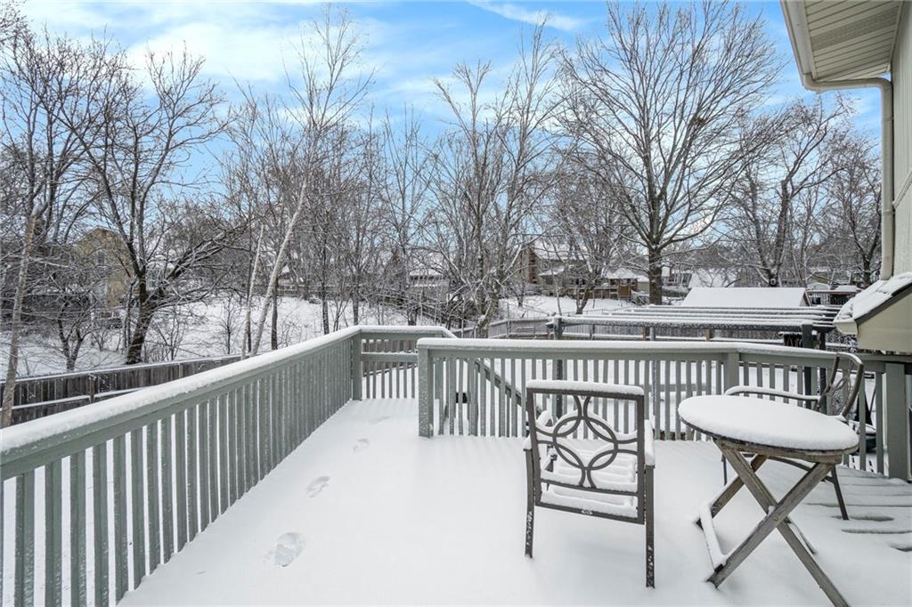 15005 S Locust Street Property Photo 35