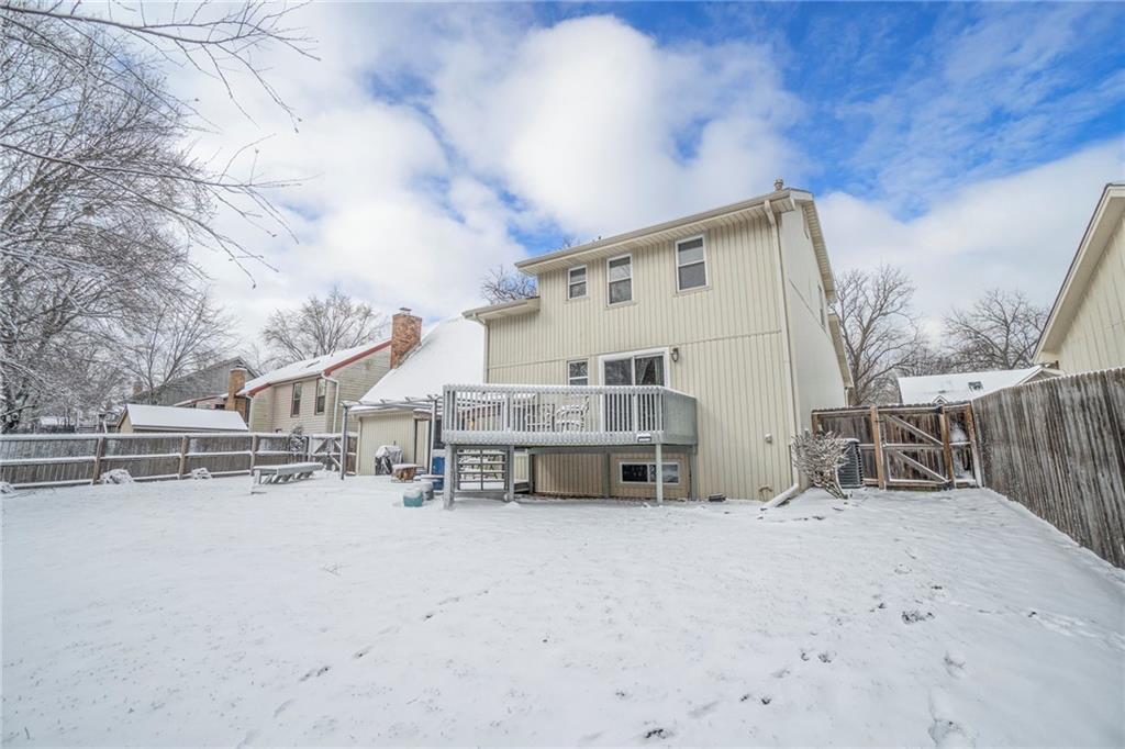 15005 S Locust Street Property Photo 39