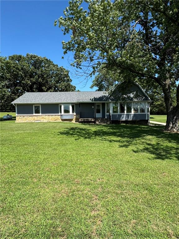 66413 Real Estate Listings Main Image