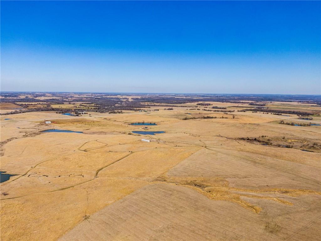 6475 W 1525 Road Property Photo 2