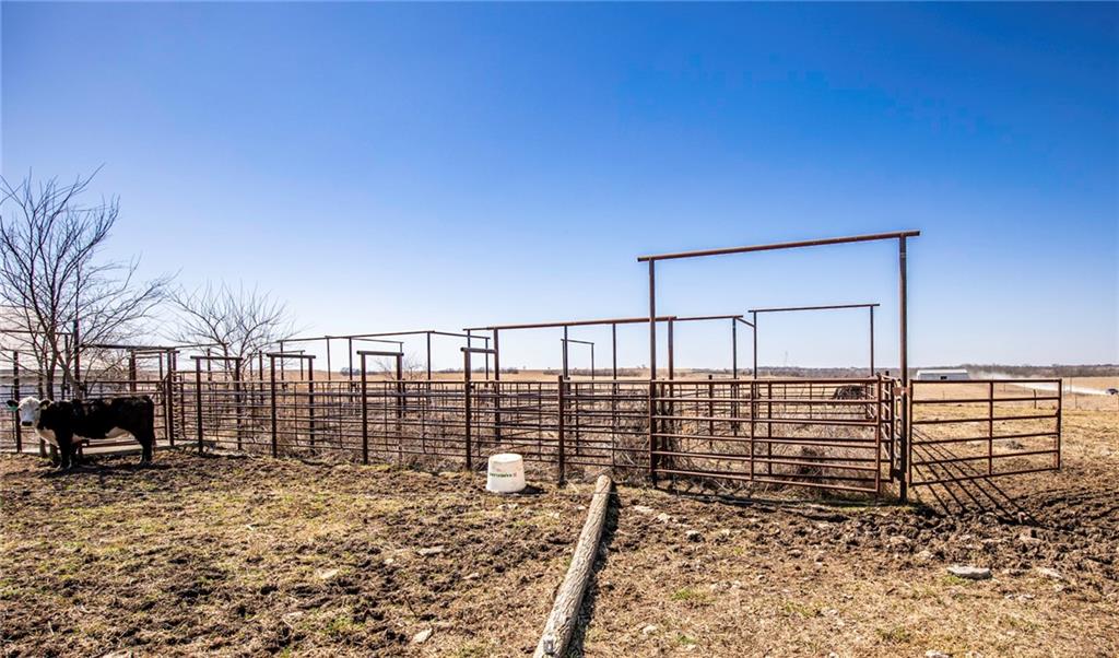 6475 W 1525 Road Property Photo 8