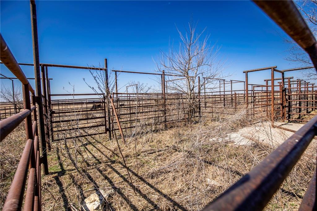 6475 W 1525 Road Property Photo 9