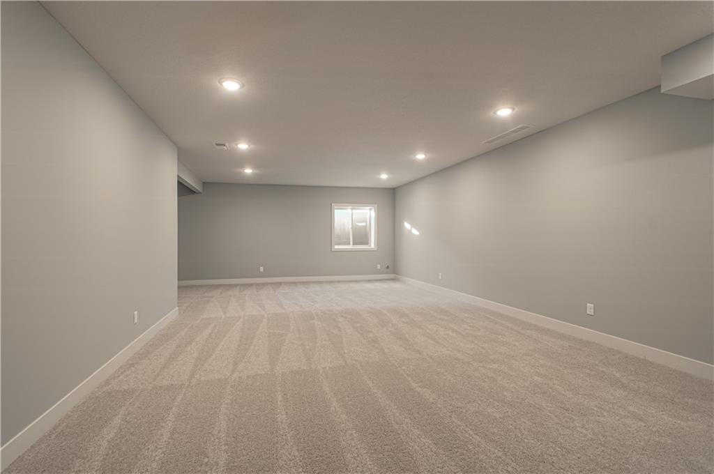 2341 Fishing Lane Property Photo 29