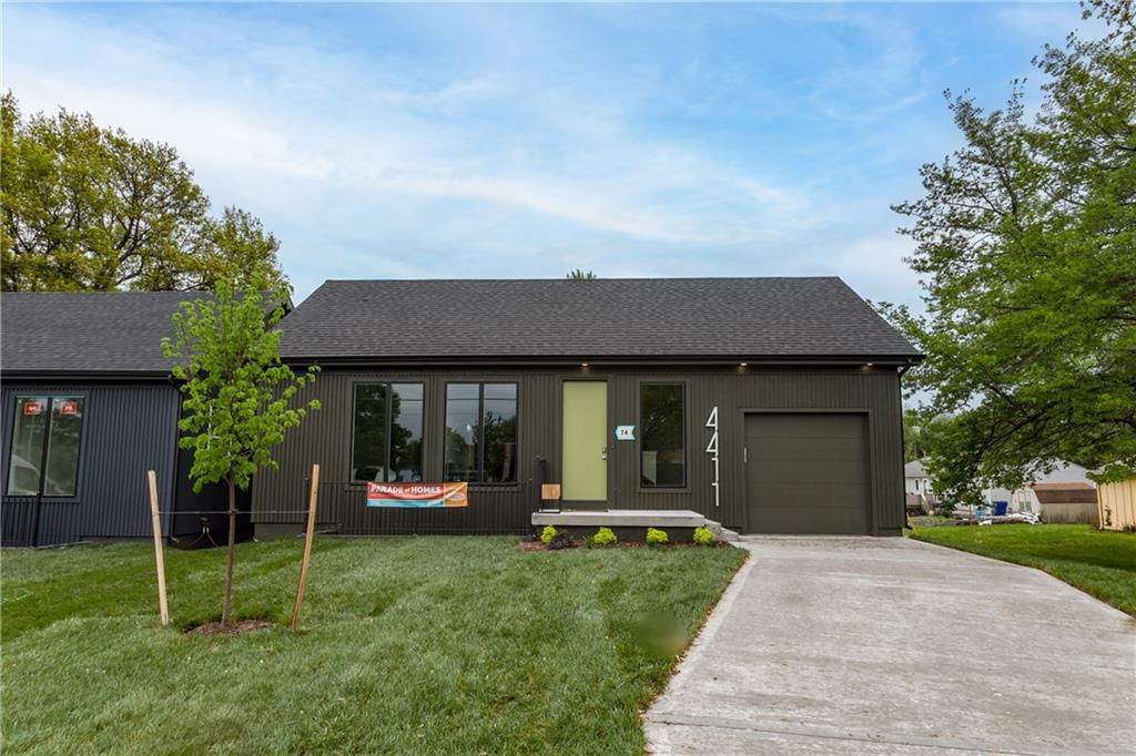 4411 E 135th Street Property Photo