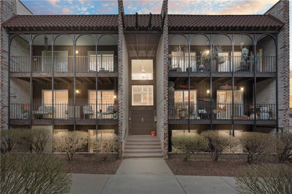 5013 Walnut Street Property Photo