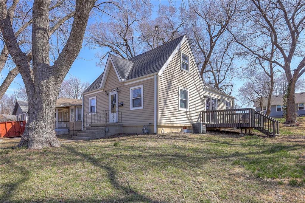 807 Fairview Avenue Property Photo