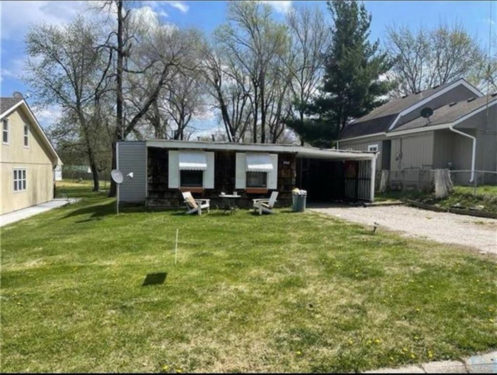 2905 S 50 Street Property Photo 1