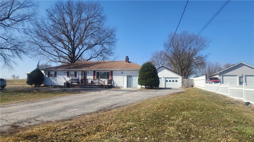502 S Hughes Street Property Photo