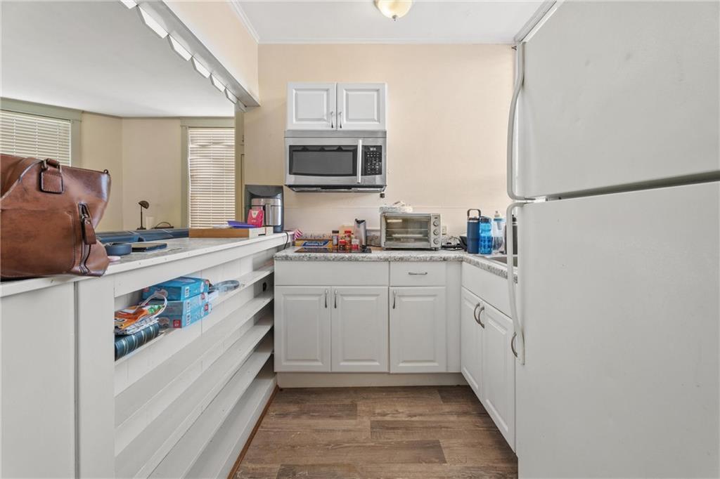 101 N Pennsylvania Avenue Property Photo 8