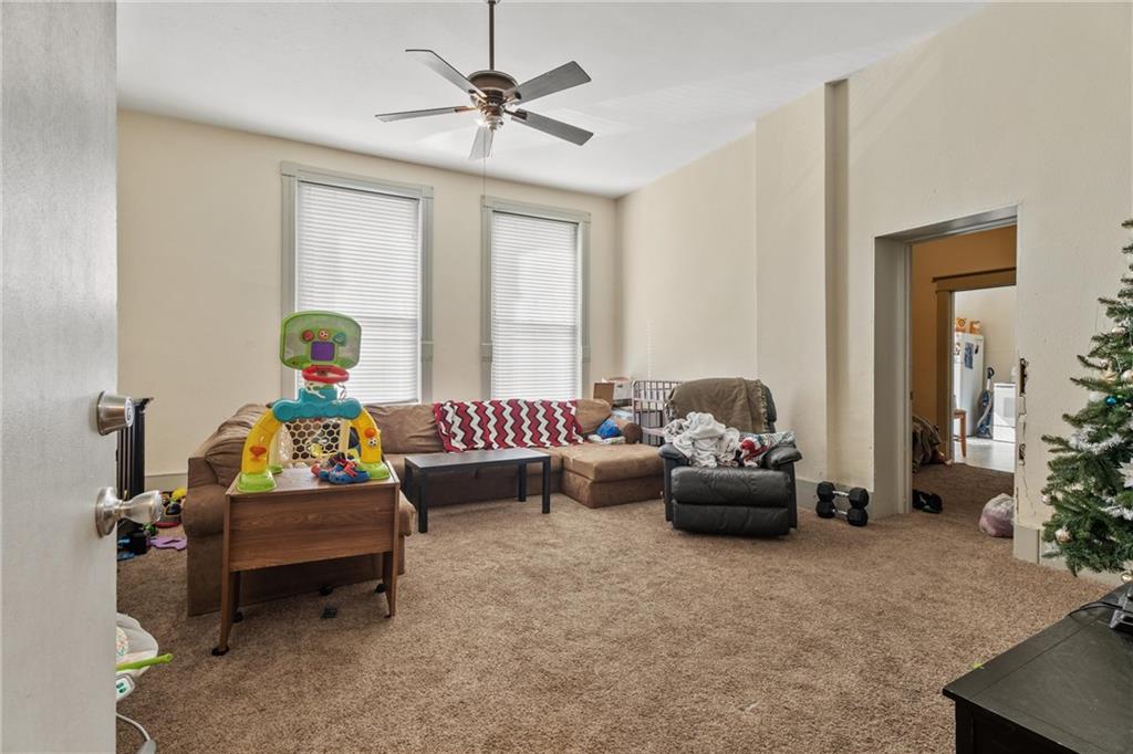 101 N Pennsylvania Avenue Property Photo 21