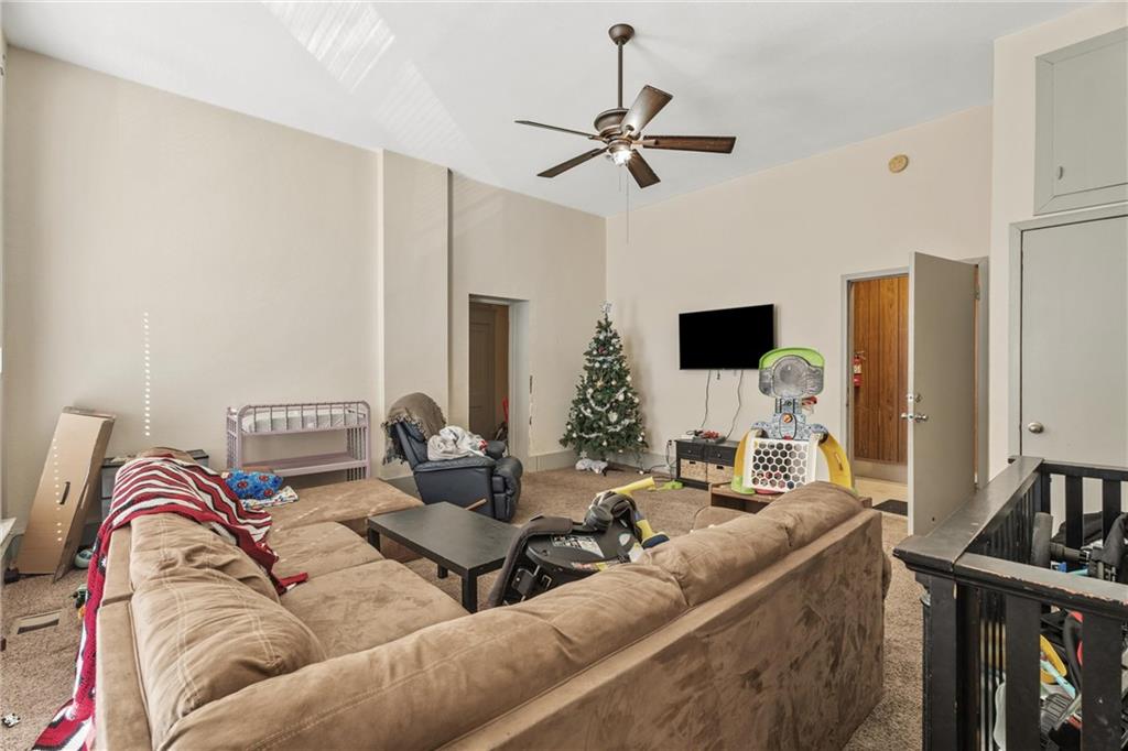 101 N Pennsylvania Avenue Property Photo 22