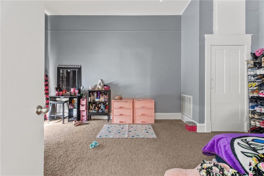 101 N Pennsylvania Avenue Property Photo 32