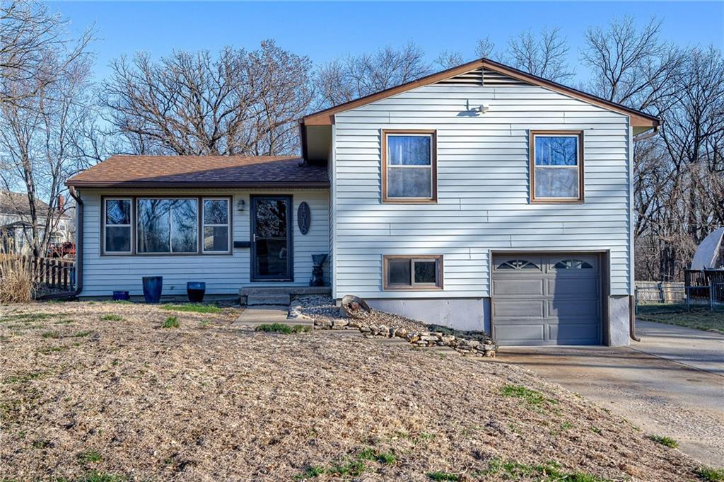 4518 Ne 56th Street Property Photo