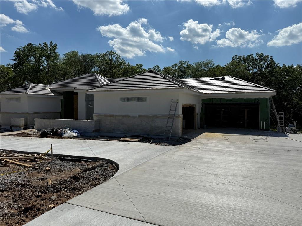 7410 Nw Pampas Lane Property Photo 1