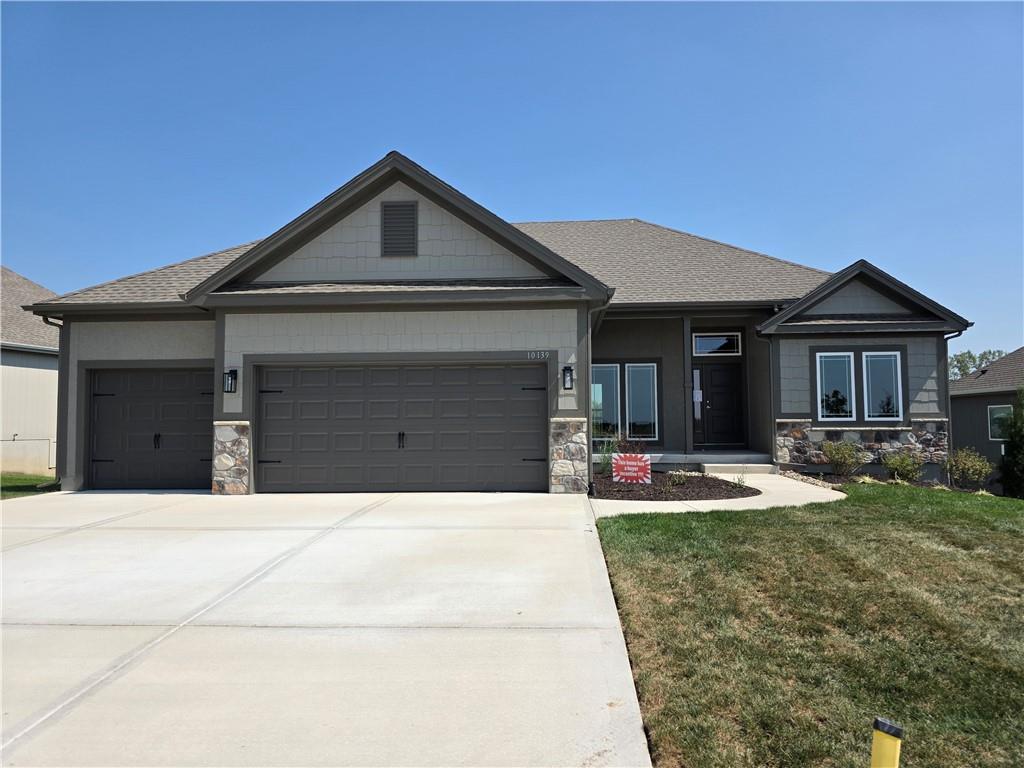 10139 N Winchester Avenue Property Photo 1