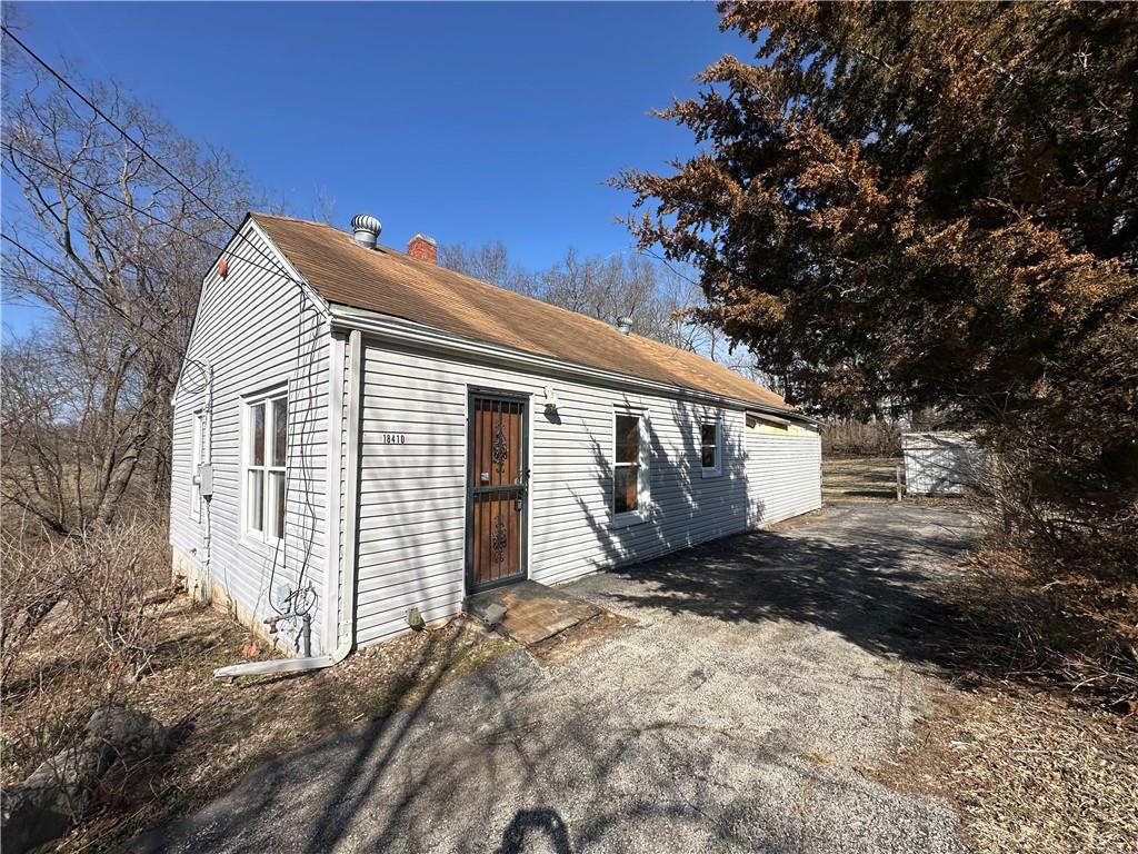 18410 E Independence Avenue Property Photo