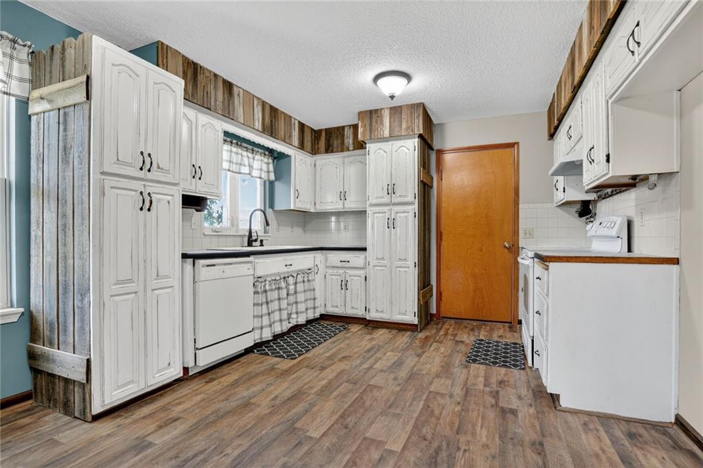 6305 Sw Ore Road Property Photo 15