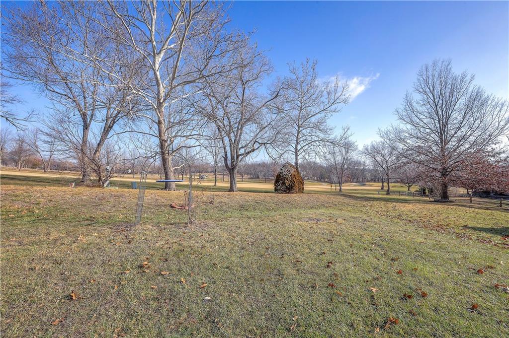 3706 Hartford Avenue Property Photo 3