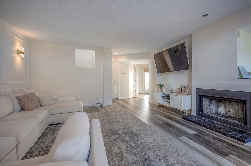 3706 Hartford Avenue Property Photo 8