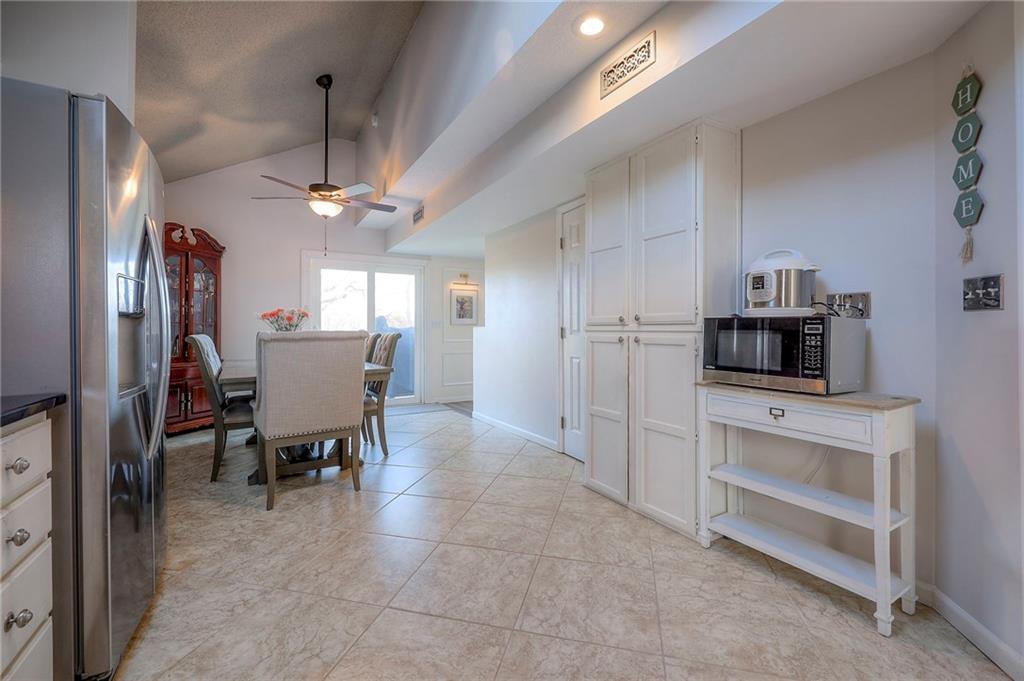 3706 Hartford Avenue Property Photo 15