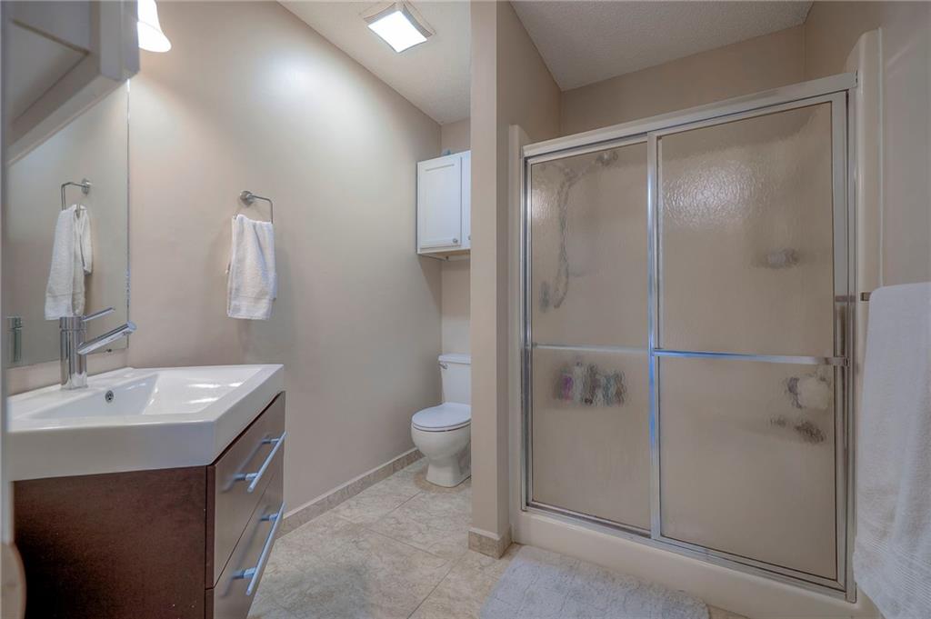 3706 Hartford Avenue Property Photo 20