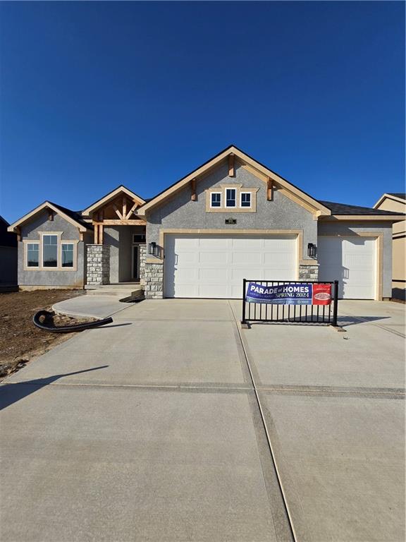 4604 Nw Luna Piena Way Property Photo