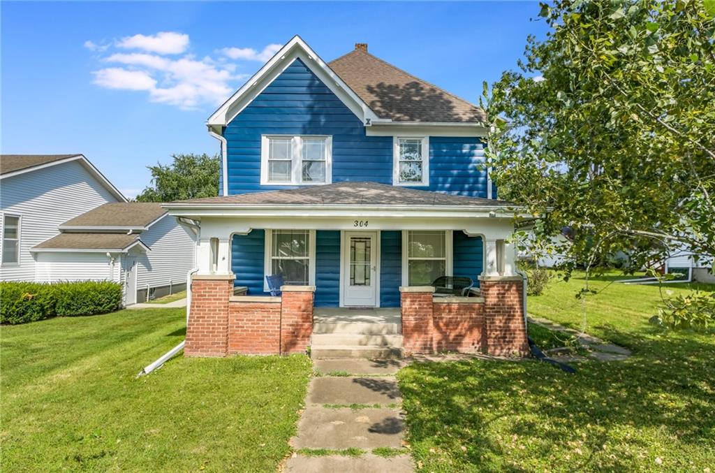 304 Main Street Property Photo