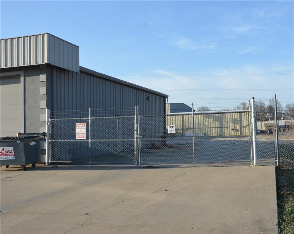 2929 E Us Highway 40 Highway Property Photo 2