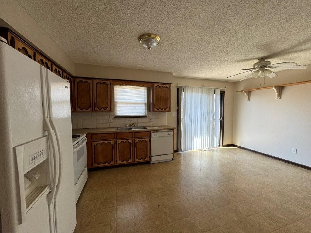 1516 N Blue Mills Road Property Photo