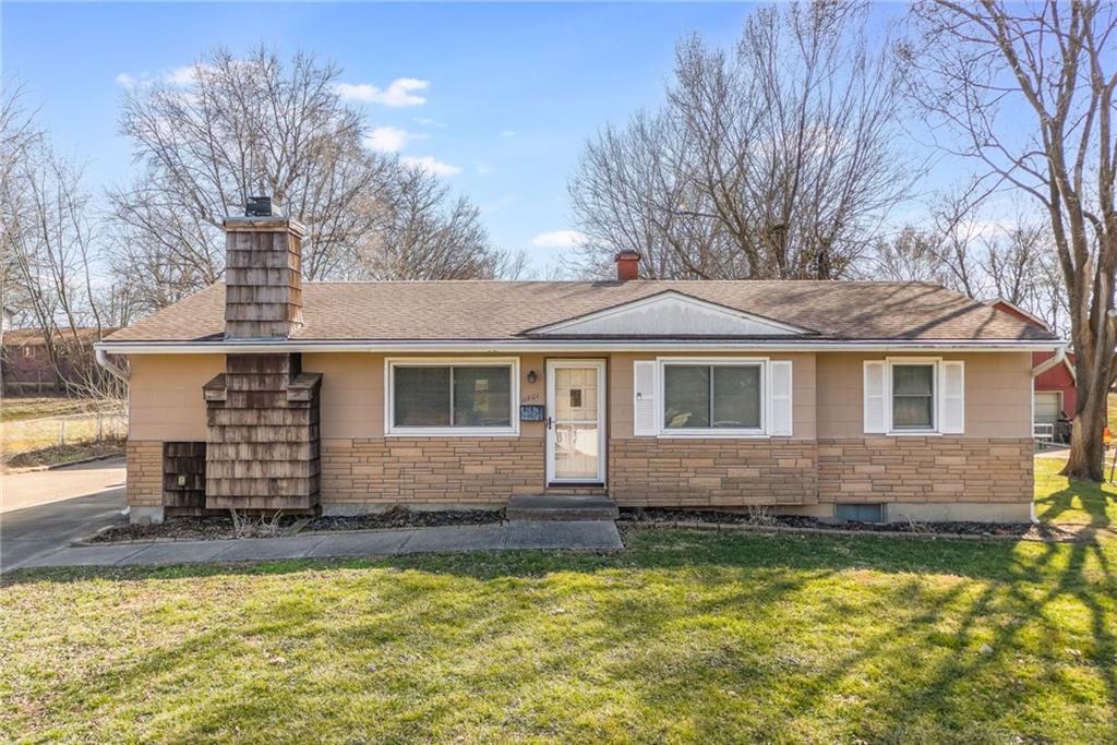 11801 E 51 Street Property Photo