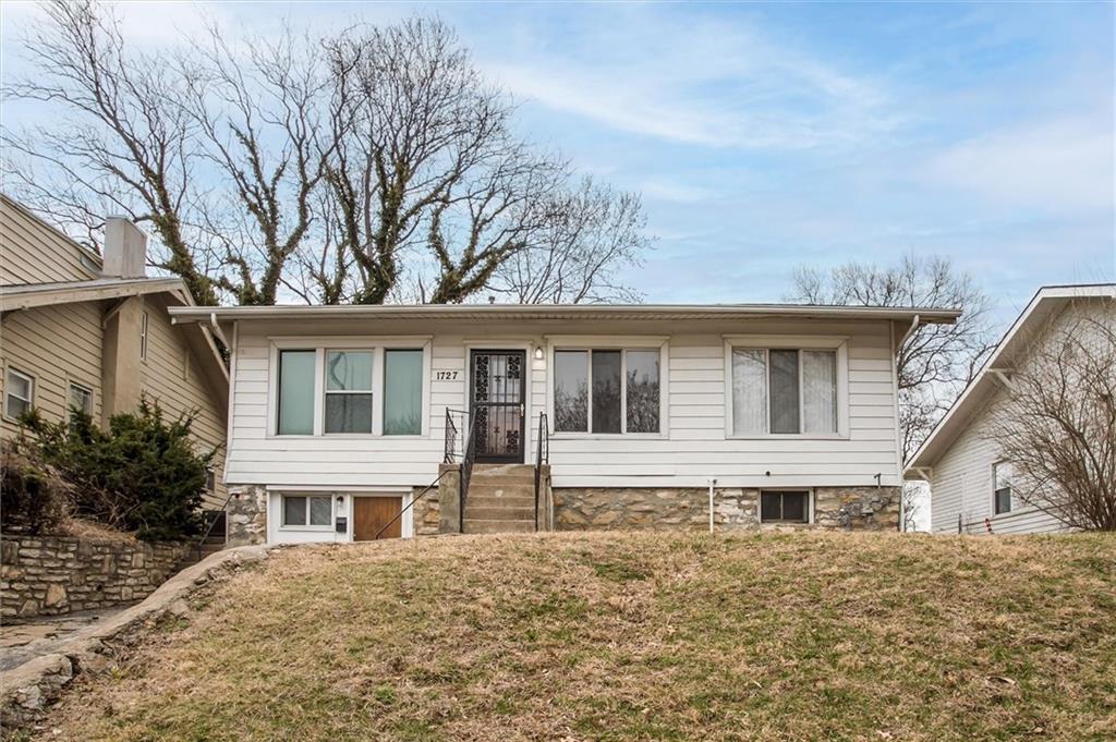 1727 S Crescent Avenue Property Photo
