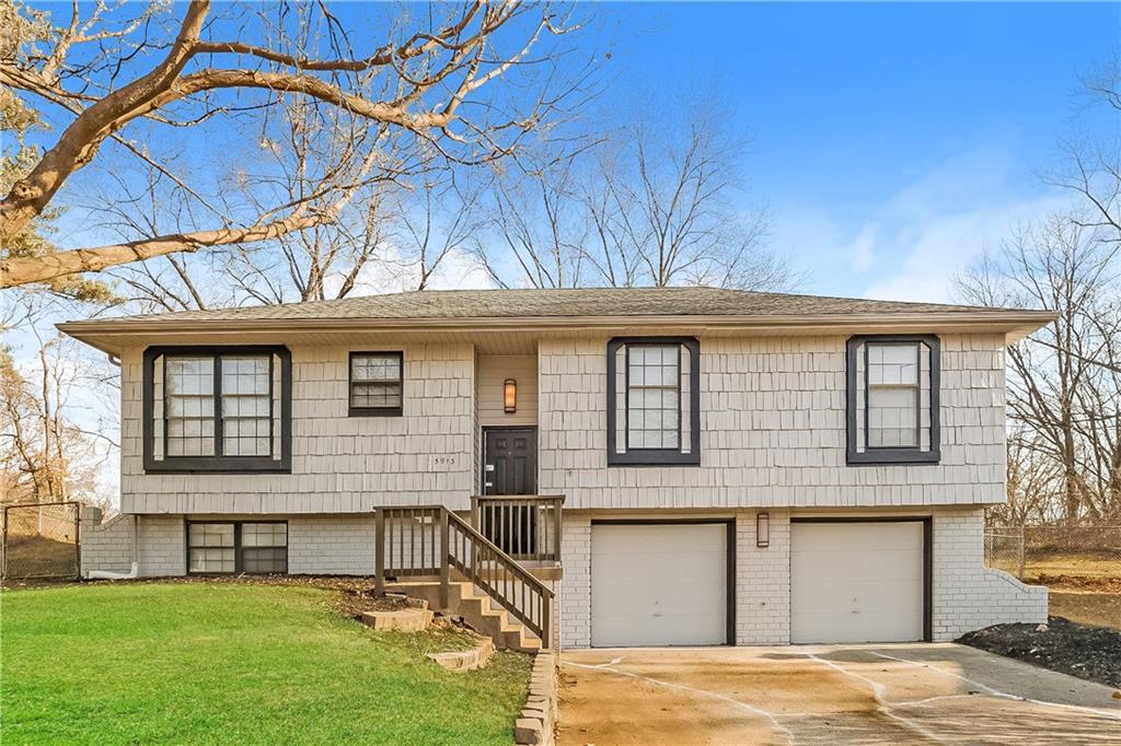 5913 Nw Harris Drive Property Photo