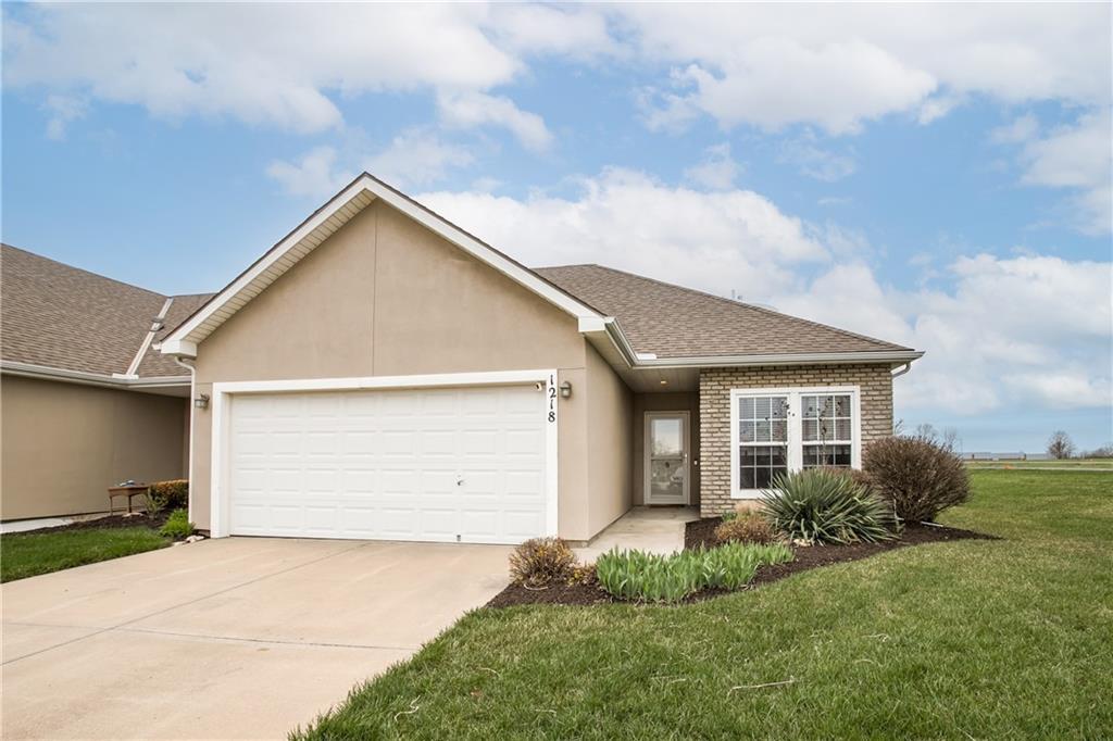 1218 S Villa Lane Property Photo