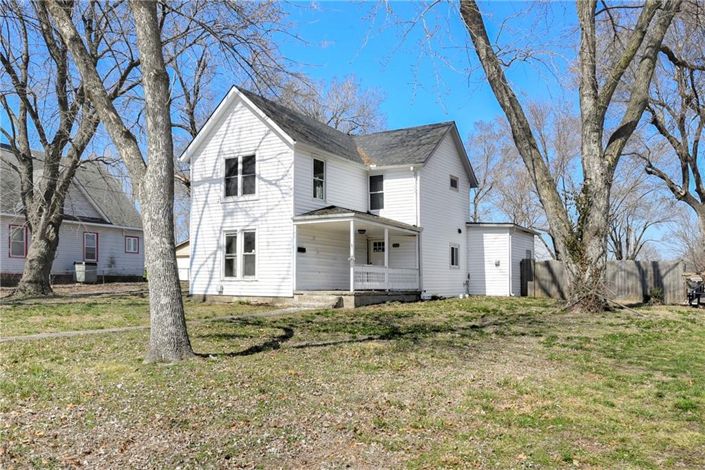 403 E Market Street Property Photo