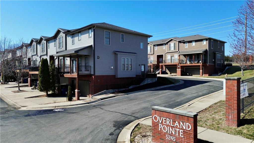 5245 Overland Drive Property Photo